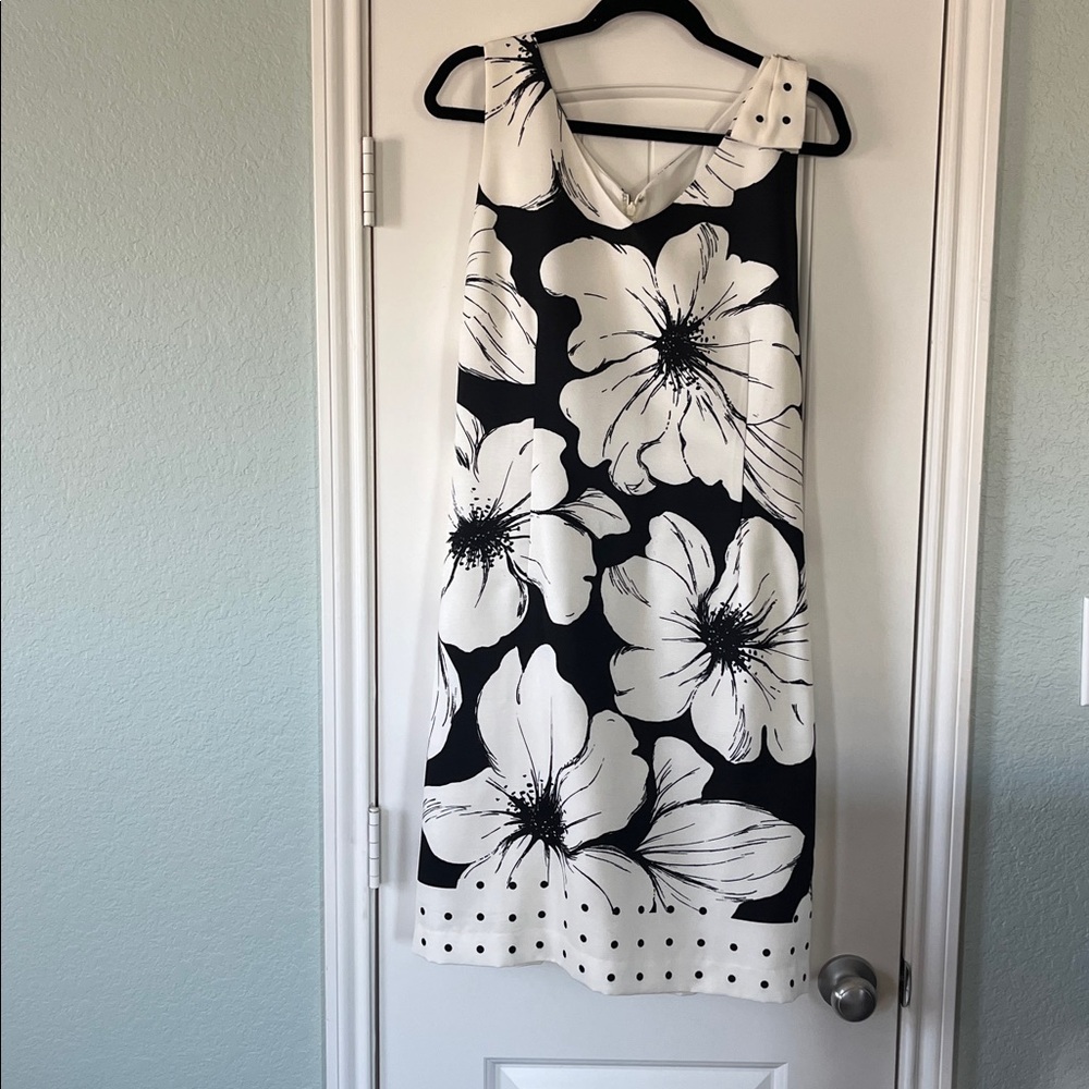 Talbots Floral Black and White Sleeveless Dress